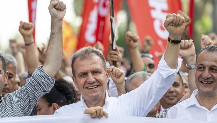 Başkan Seçer, 1 Mayıs’ta İşçi ve Emekçilerle Yürüdü