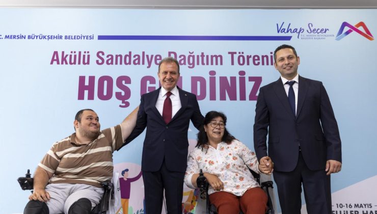 Başkan Seçer, Akülü Sandalye Dağıtım Töreni’ne Katıldı