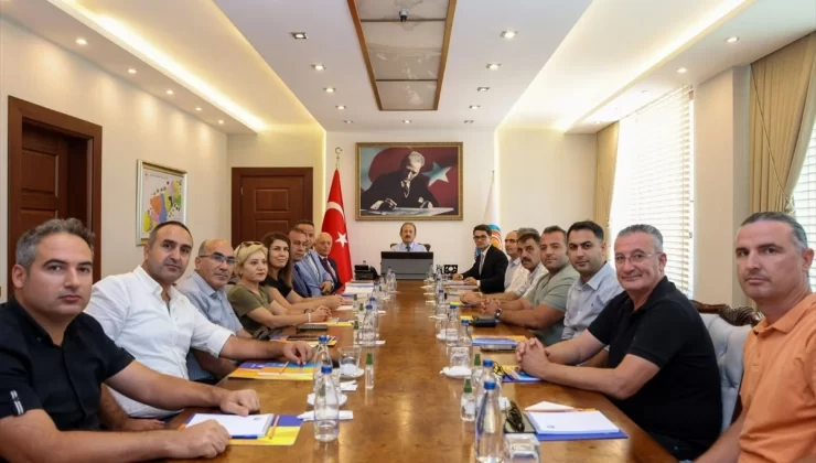 Mersin Valisi Ali Hamza Pehlivan Başkanlığında Kamu Yatırımları Değerlendirme Toplantısı Düzenlendi